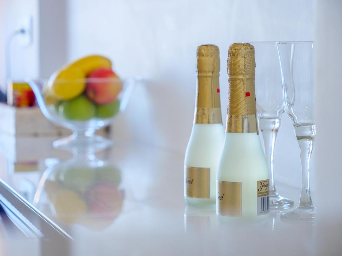 Honeymoon Apartments ベナルマデナ エクステリア 写真