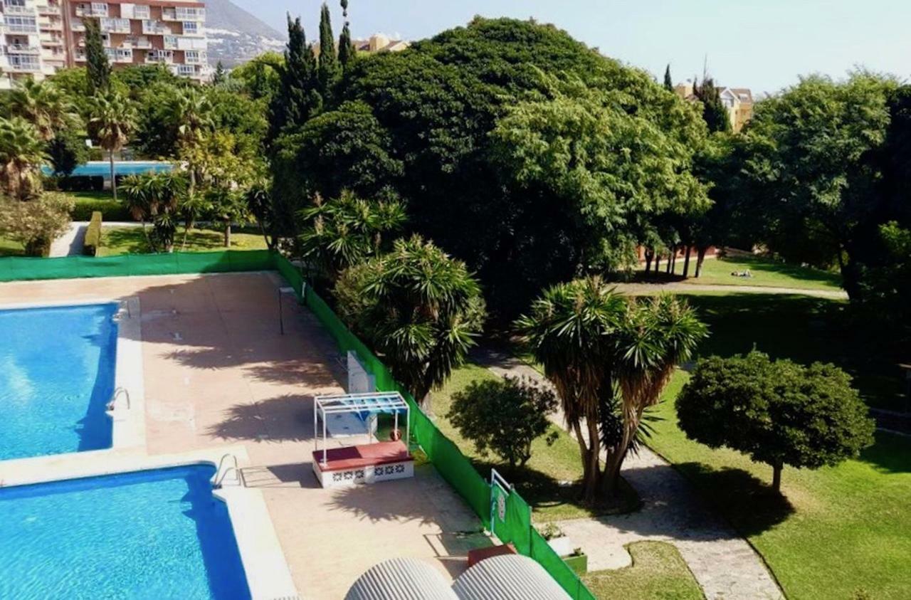 Honeymoon Apartments ベナルマデナ エクステリア 写真